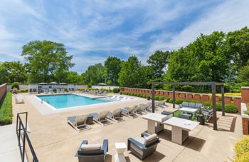Resort-style pool with sundeck and wi-fi